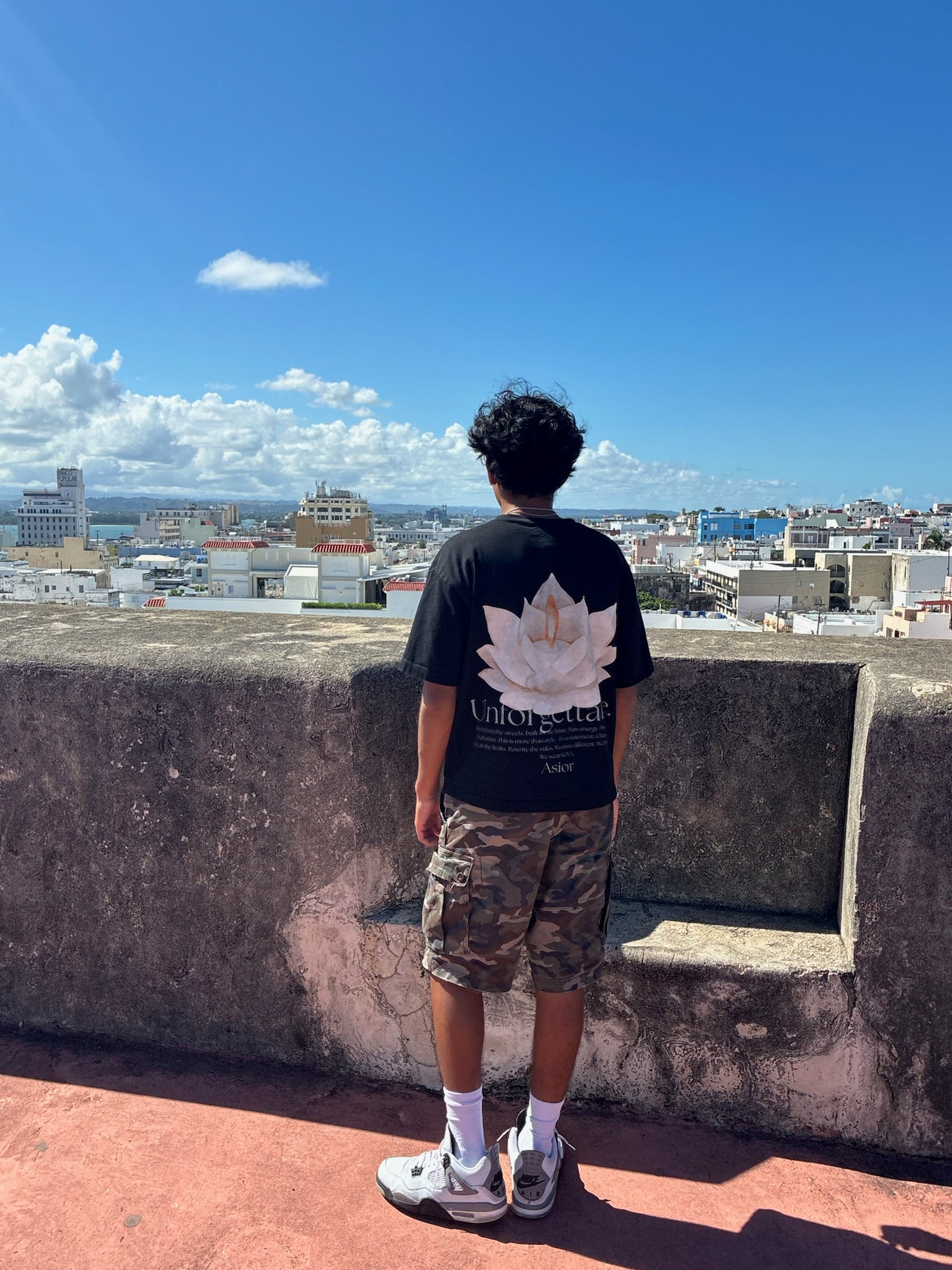 Kova Eternal Lotus Graphic T-Shirt